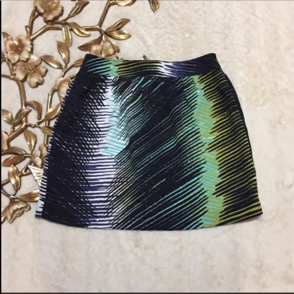 Loft Peacock Aline Mini Skirt Exposed Zipper 2P - Picture 2 of 9